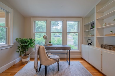 79 N Hancock St, Lexington, MA 02420 - photo 7