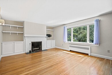 15 Kent Square, Brookline, MA 02446 - photo 3