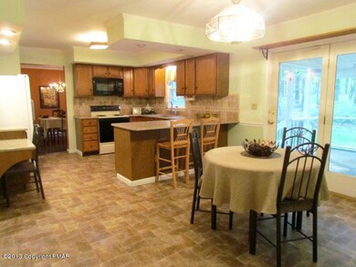 565 Lake Rd, Canadensis, PA 18325 - photo 4