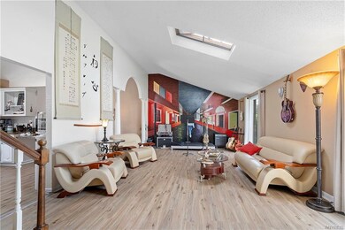 285 Selkirk Dr, North Tonawanda, NY 14120 - photo 4