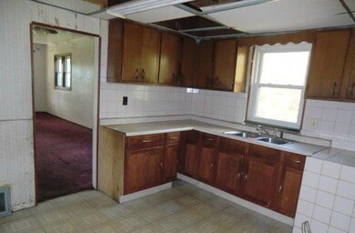 1926 W 12th Ave, Gary, IN 46404 - photo 3