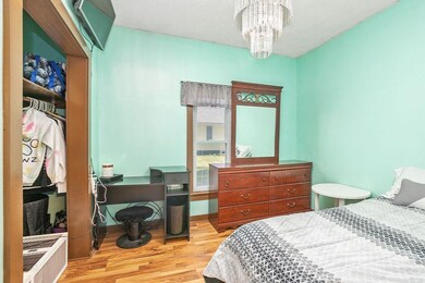 FC4CB22A-6B3A-4AD0-B9B4-AD4E96C305FF