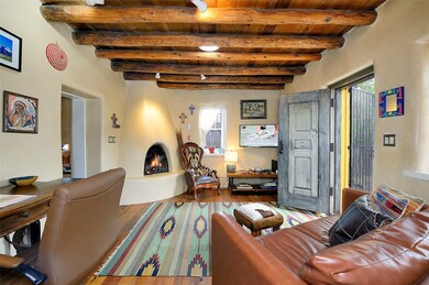 635 W San Francisco St unit B, Santa Fe, NM 87501 - photo 3