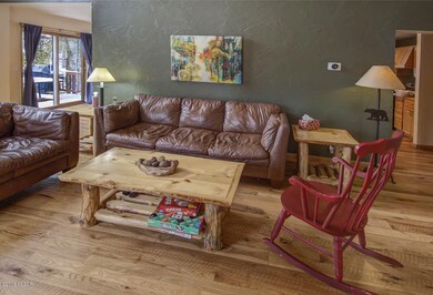 Living Room3-9