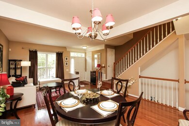 5458 Summer Leaf Ln, Alexandria, VA 22312 - photo 6