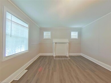 1206 E Green Dr, High Point, NC 27260 - photo 5