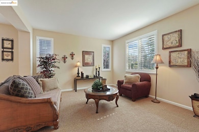 588 Barsetti Ct, Galt, CA 95632 - photo 7