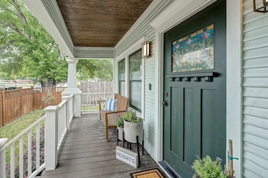 808 W 27th St, Houston, TX 77008 - photo 4