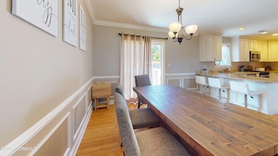 545-Hopedale-Dining-Room
