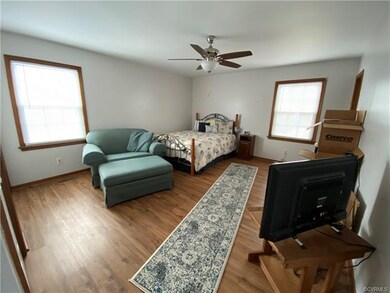 9524 Ladue Rd, North Chesterfield, VA 23237 - photo 5