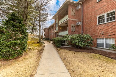 62 Jacqueline Rd unit 7, Waltham, MA 02452 - photo 2