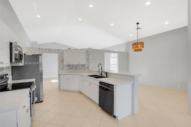 8442 NW 57th Dr, Coral Springs, FL 33067 - photo 5