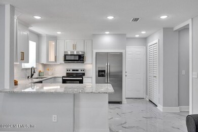 6706 Flopsy Ln, Jacksonville, FL 32210 - photo 7