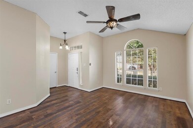 317 Alpine Dr, Weatherford, TX 76086 - photo 4