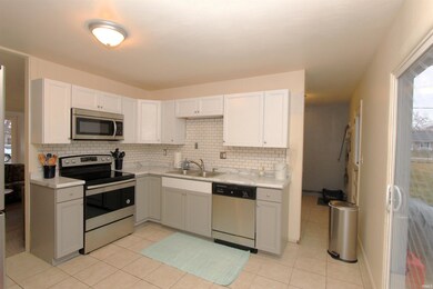 2207 Heatherfield Dr, Lafayette, IN 47909 - photo 6