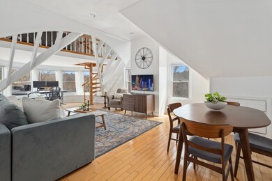 1874 Beacon St unit 5, Brookline, MA 02445 - photo 4