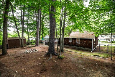 65 Robin Hood Rd, Nashua, NH 03062 - photo 3