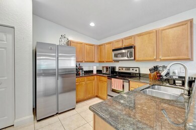 2064 SW Newport Isles Blvd, Port Saint Lucie, FL 34953 - photo 6