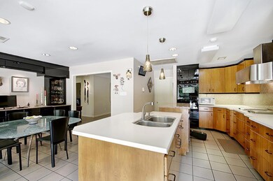 11538 S Lou al Dr, Houston, TX 77024 - photo 6