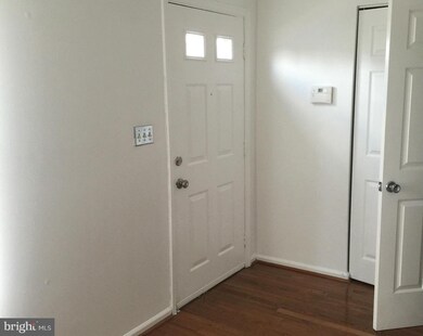 3581 Laurel View Ct, Laurel, MD 20724 - photo 2