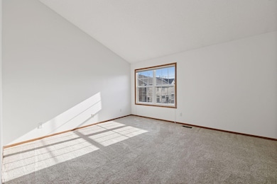 15611 June Grass Ln, Eden Prairie, MN 55347 - photo 4