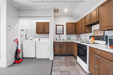 13849 Coal River Rd, Seth, WV 25181 - photo 7