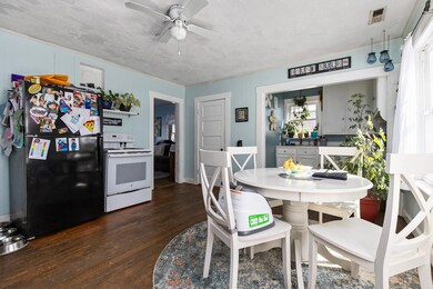 2 Elder St unit 2 & 4, Newmarket, NH 03857 - photo 6