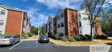 44 Boulder Dr unit 44, Edison, NJ 08817 - photo 3