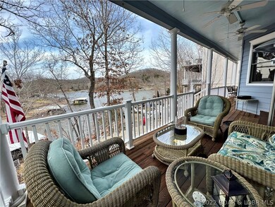 Nice covered porch to relax