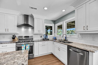 601 Pompano Rd