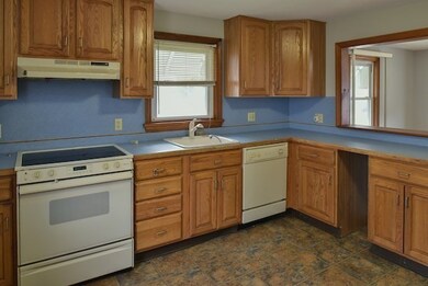 467 Chatham St, Lynn, MA 01902 - photo 4