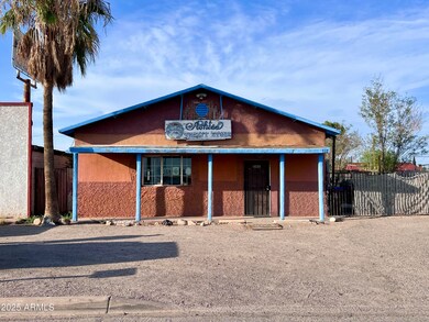 512 W Frontier St, Eloy, AZ 85131 - photo 2