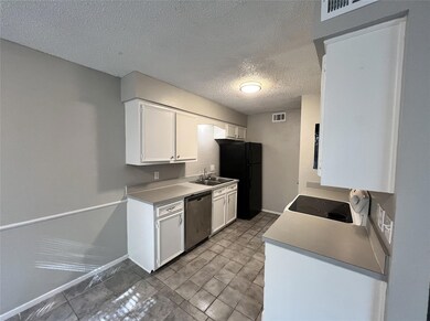 406 S 1st St, Sanger, TX 76266 - photo 5