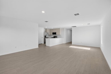 7129 Waterford Creek Ct, Fort Worth, TX 76179 - photo 5