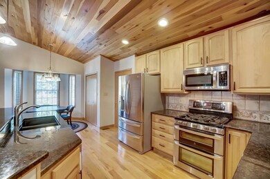 1651 Lorelei Dr, Fayetteville, OH 45118 - photo 6