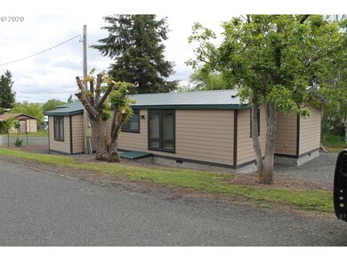 345 2nd St, Long Creek, OR 97856 - photo 4