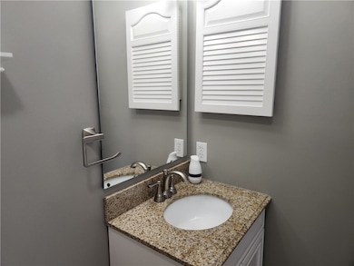 1403 Timberglen Dr, Imperial, PA 15126 - photo 6