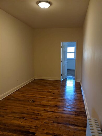 241 New York Ave unit 6, Jersey City, NJ 07307 - photo 7