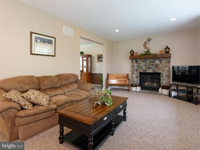 134 Cassell Rd unit 128, Harleysville, PA 19438 - photo 6