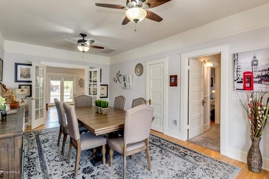Dining room 2