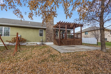 1415 Nicklaus Dr, Aberdeen, SD 57401 - photo 6