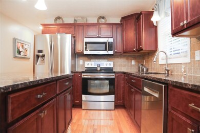 8 Conifer Ct, Coventry, RI 02816 - photo 4