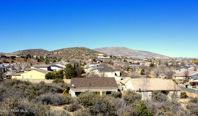 1052 N Cloud Cliff Pass