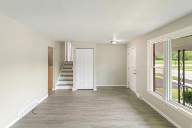 3415 Laurel Ln, Hazel Crest, IL 60429 - photo 3