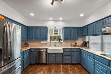 3703 Fairway Dr, Granbury, TX 76049 - photo 7