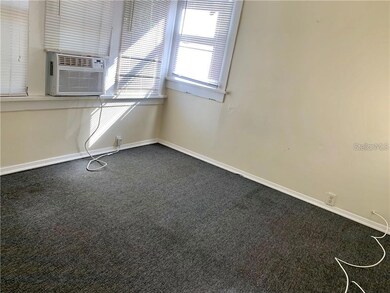 833 11th St N, Saint Petersburg, FL 33705 - photo 7