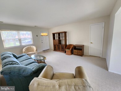 54 7 Garden View Terrace unit 7, Hightstown, NJ 08520 - photo 4