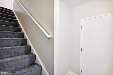 1909 Aliceanna St unit A, Baltimore, MD 21231 - photo 5