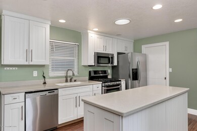 03_1315Island7774_mls