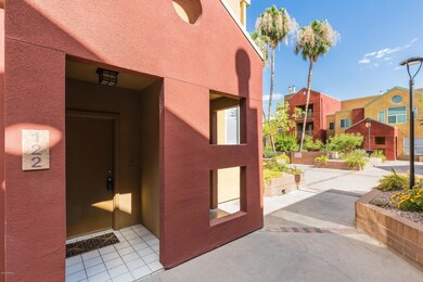 154_W_5th_St_122_02